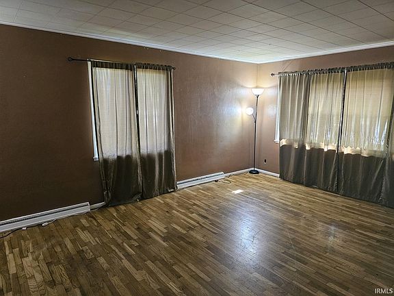 5th image of 1120 Baker Dr