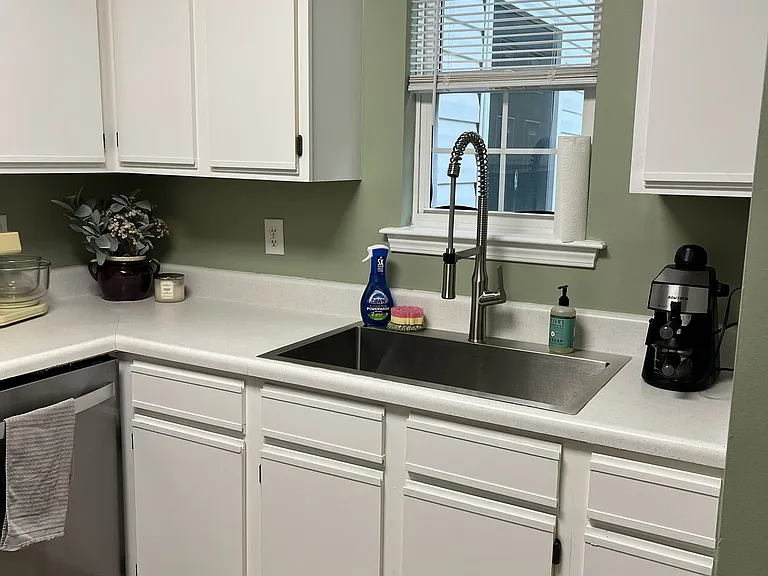Various furnished pics