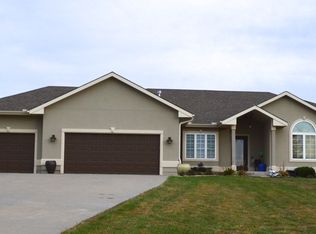 6210 NW Kelshar Dr, Topeka, KS 66618