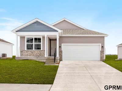17822 Hampton Dr, Omaha, NE, 68136
