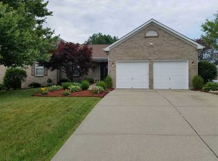 6238 Woodcrest Dr, Burlington, KY 41005