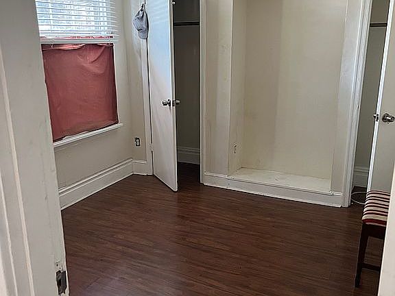 3rd image of 406 Munford St