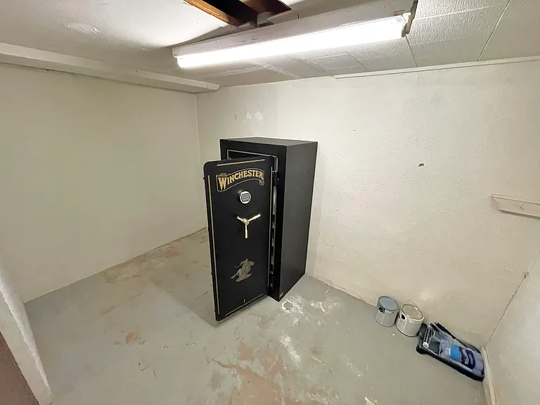 1773 Palmer Park Blvd — Photo 32