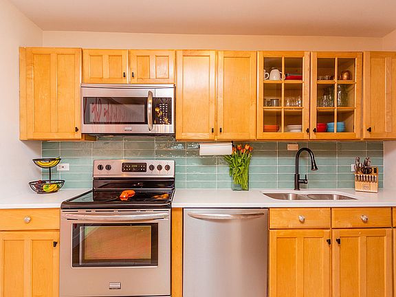 2nd image of 4250 N Marine Dr APT 1730