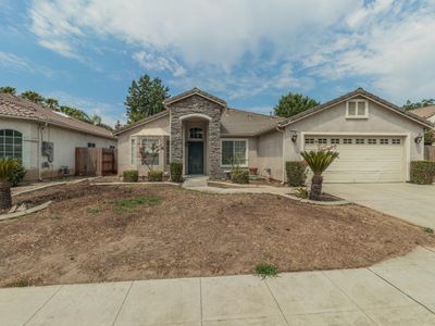 9277 N Dearing Ave, Fresno, CA, 93720
