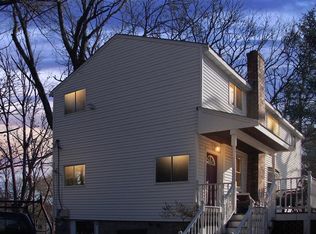 35 Orchard Rd, Natick, MA 01760