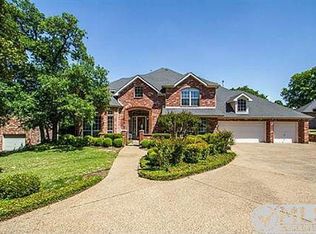 1704 Fallbrook Dr, Flower Mound, TX 75028
