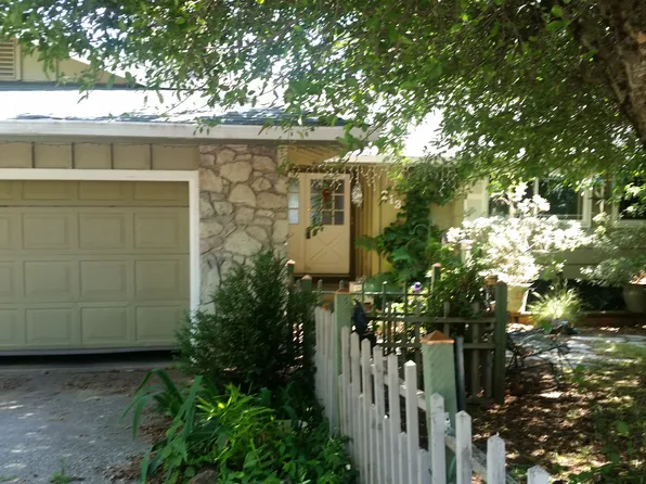 213 Hill St, Grass Valley, CA 95945