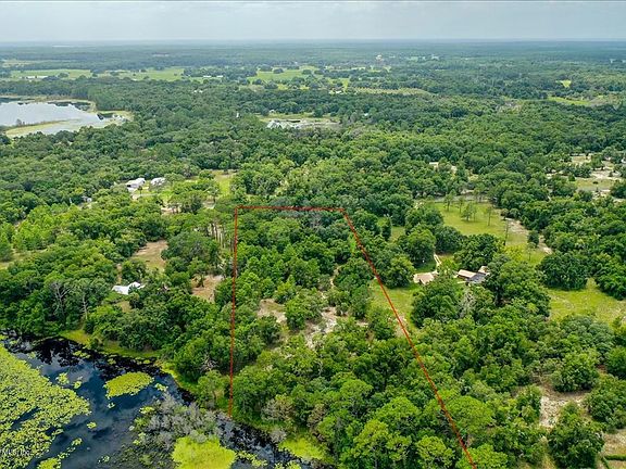 4th image of 128 Lake Como Dr