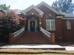 1018 S Wooded Ave, Winston Salem, NC 27105