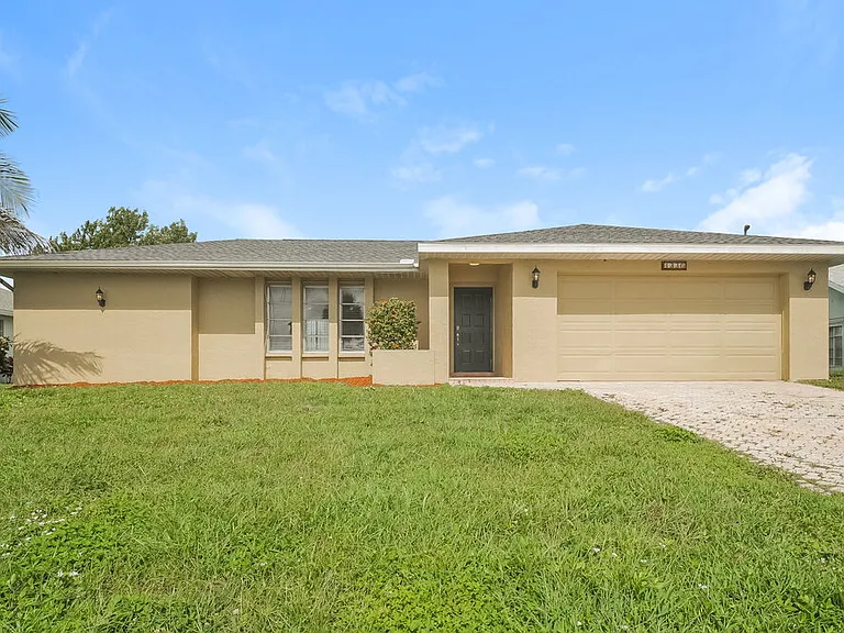4336 Country Club Blvd — Photo 1