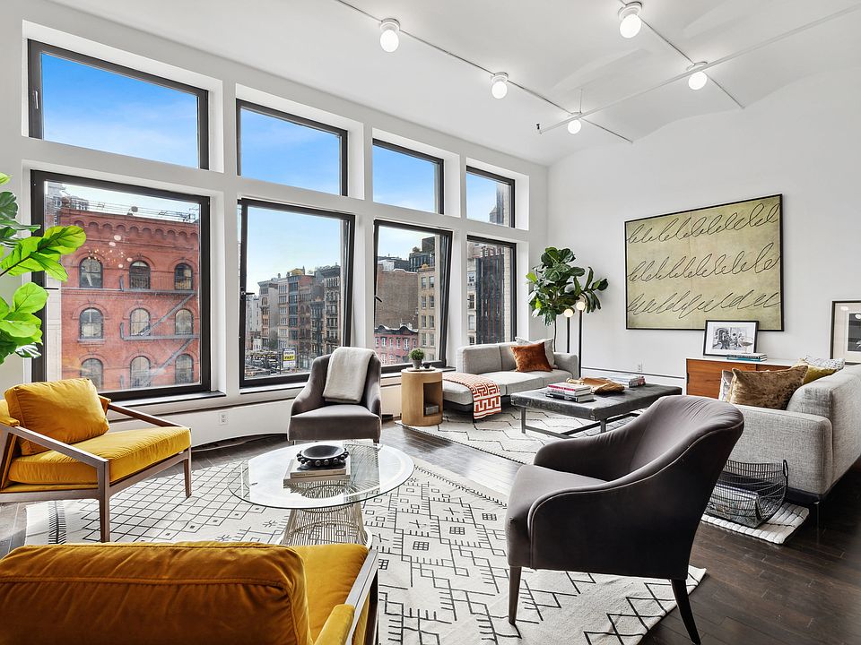 1st image of 382 Lafayette St APT 4