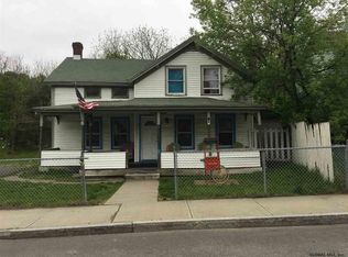 4 Main St, Philmont, NY 12565