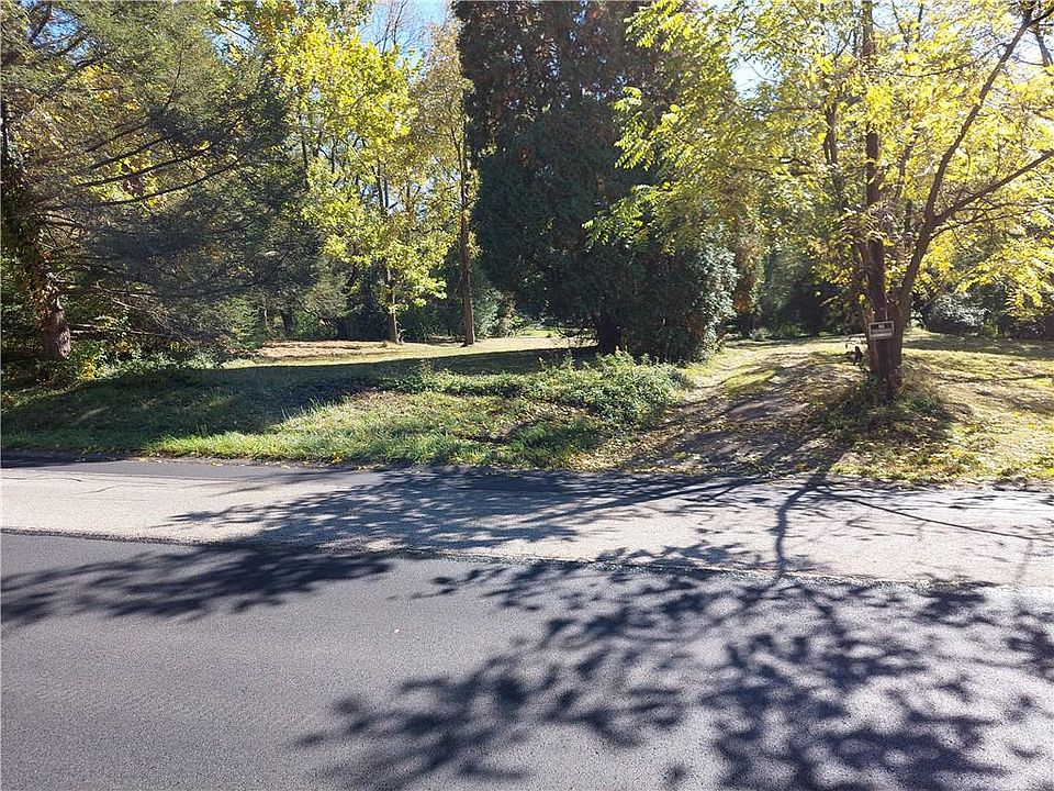 1st image of 623 Fort Couch Rd