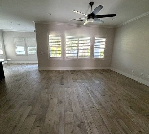 4th image of 2655 Primrose Dr