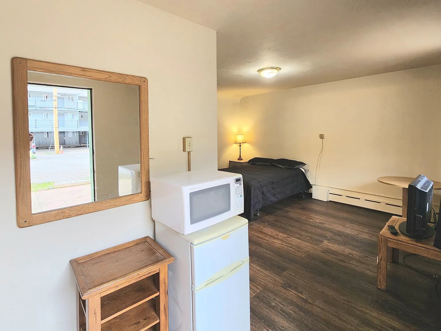 1 bed, 365 sqft, $950 — Photo 1