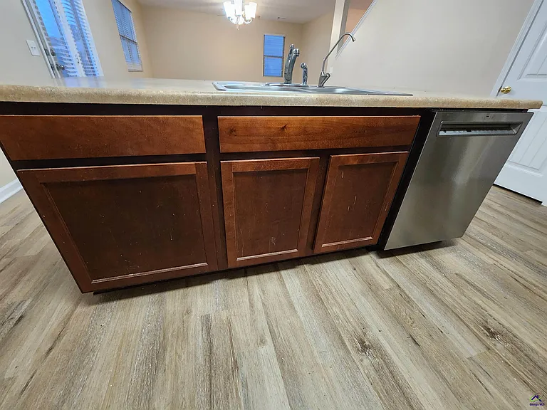 223 Flowing Meadows Dr — Photo 15