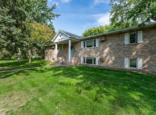 222 Birch St N, Cambridge, MN 55008