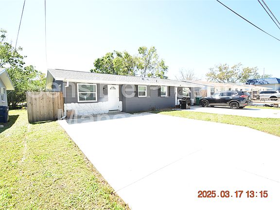 3rd image of 10638 101st Ave #1