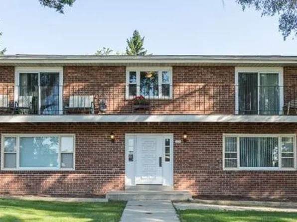 2020 W Good Hope ROAD, Glendale, WI 53209