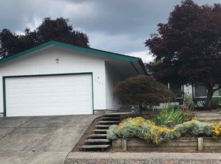 1752 SE Cedar Creek Pl, Gresham, OR 97080