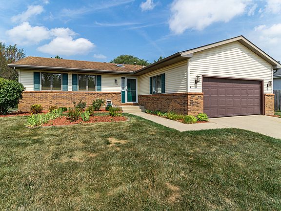 2nd image of 13190 Snowberry Ln
