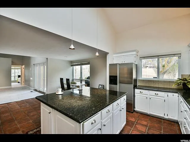 1407 S Chancellor Way — Photo 25