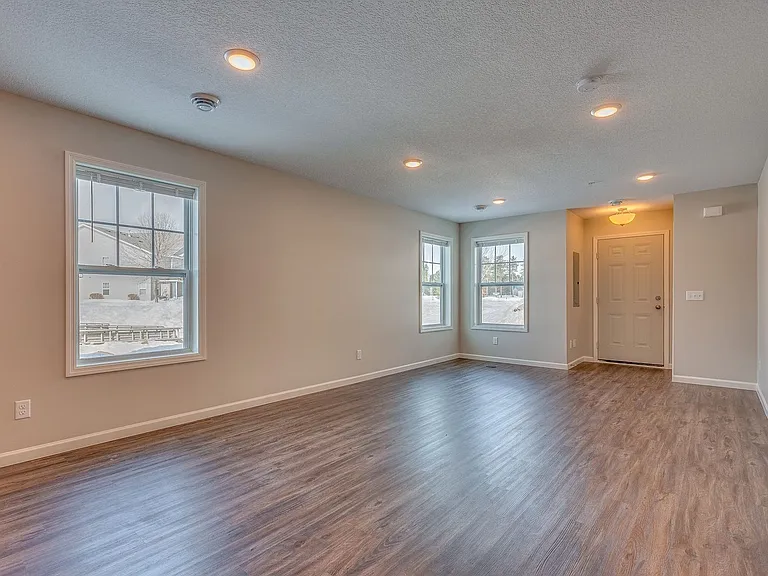 12648 Pond View Rd — Photo 3