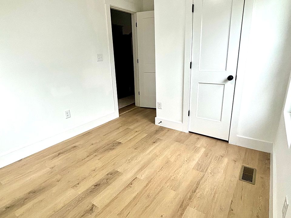 1st image of 324 State St #4