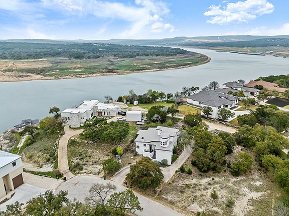 2nd image of 5013 Green Shore Cir