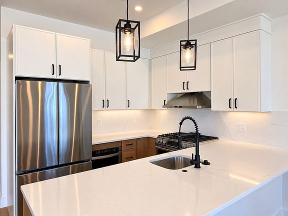 2nd image of 30A Swan Ave #1