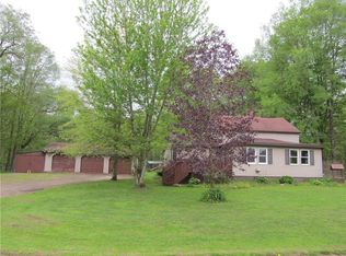 19255 Porky St, Saegertown, PA 16433