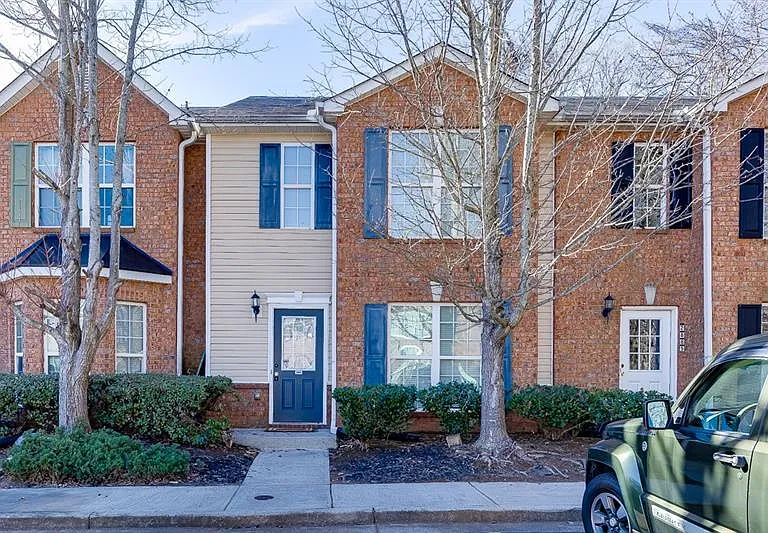 2883 Creek Bottom Ct — Photo 1