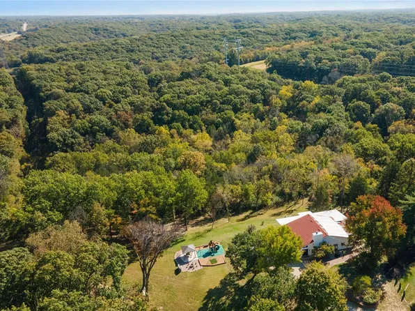 2900 Ossenfort Rd, Glencoe, MO 63038