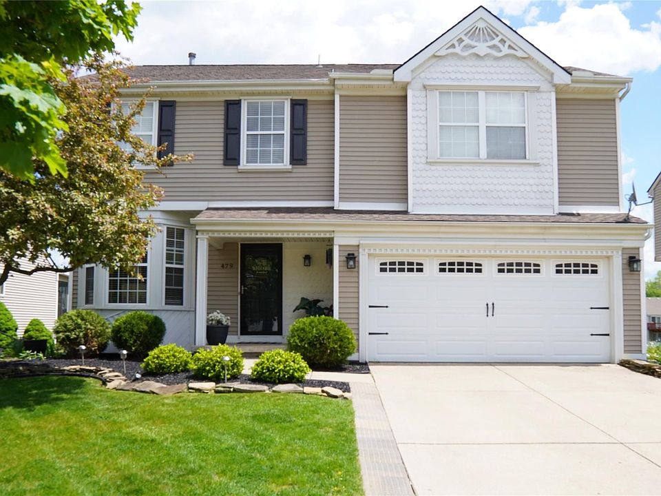 1st image of 479 Waterbury Ct