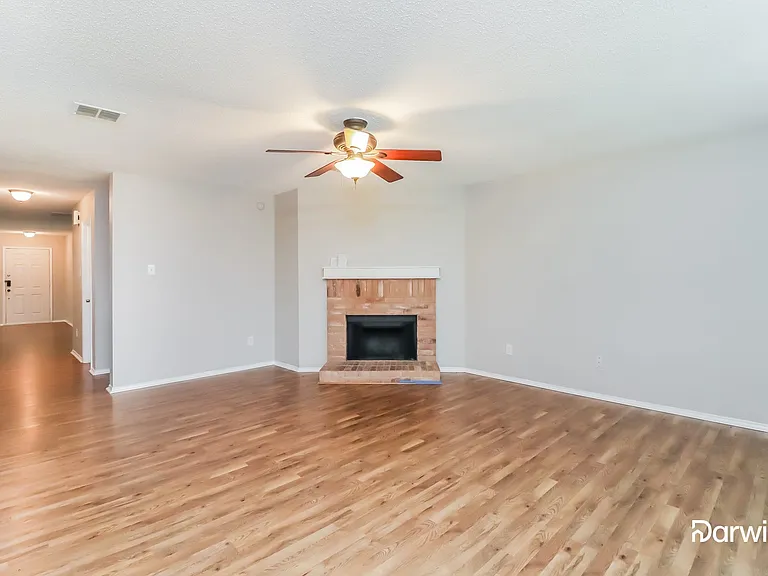 3876 Country Ln — Photo 7