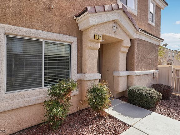 5th image of 9157 Forest Willow Ave Unit 102