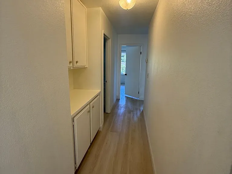 3537 Augusta Ct — Photo 10