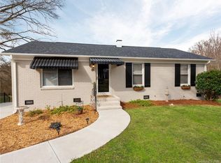 246 Eden Cres, Pineville, NC 28134