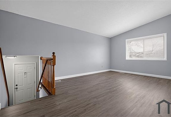 3rd image of 7240 Unity Ave