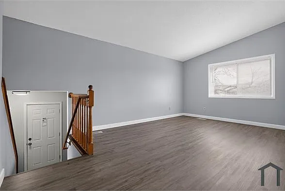 7240 Unity Ave — Photo 3