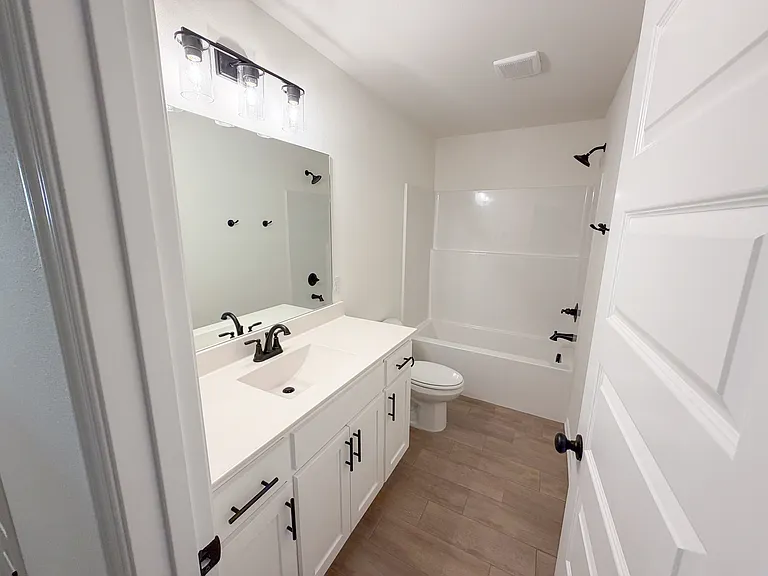 9407 N 116th East Ave — Photo 14