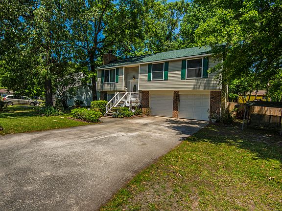 3rd image of 91 Peppertree Ln