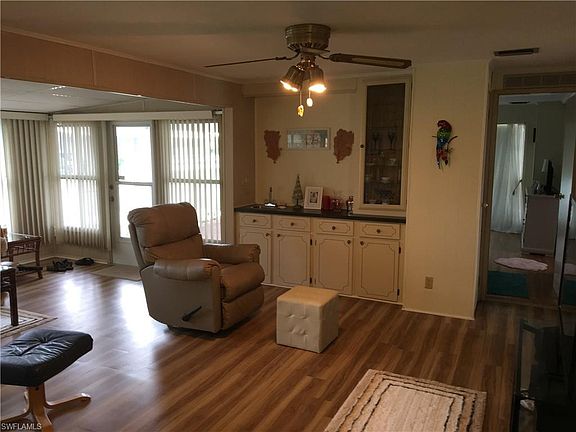 3rd image of 132 Coconut Palm Cir #132
