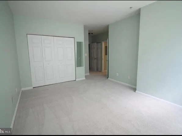 8183 Carnegie Hall Ct, Vienna, VA