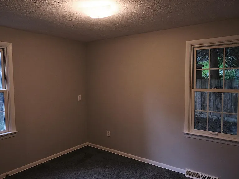 95 South St — Photo 24