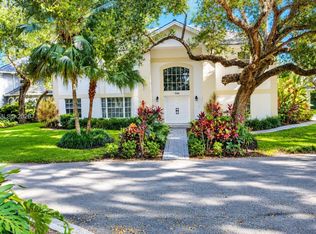 7246 SW 146th Street Cir, Miami, FL 33158
