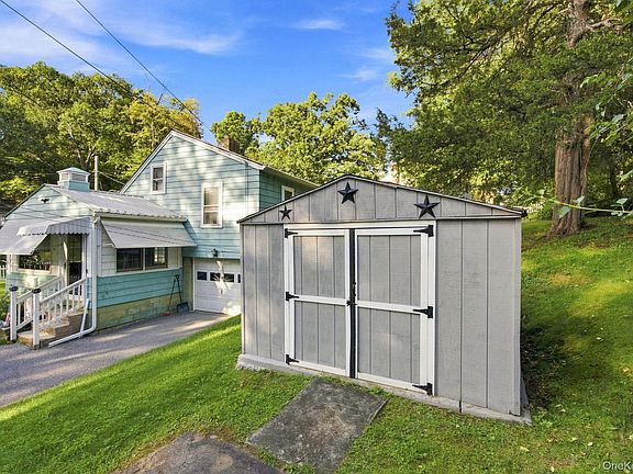 4th image of 10 Birchwood Terrace