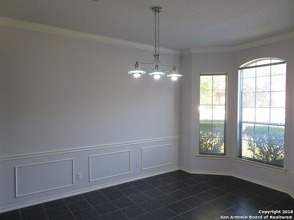 3rd image of 11652 Creek Crown