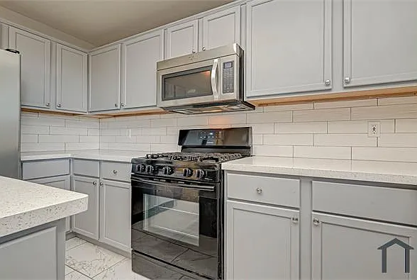 23706 Welch House Ln — Photo 16